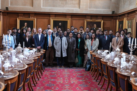 झारखंड: सीएम हेमंत सोरेन ने ऑक्सफोर्ड यूनिवर्सिटी के ऑल सोल्स कॉलेज का किया दौरा, अकादमिक सहयोग पर हुई चर्चा