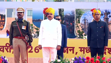 मध्य प्रदेश : राज्यपाल ने भोपाल और मुख्यमंत्री ने उज्जैन में फहराया तिरंगा