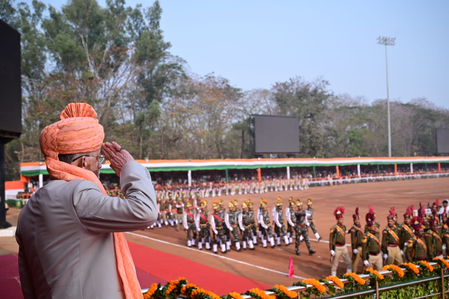 झारखंड : राज्यपाल ने मोरहाबादी मैदान में फहराया तिरंगा, कहा- विकसित भारत के लक्ष्य में प्रदेश की अग्रणी भूमिका होगी