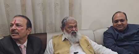 अनिल विज का तंज, कांग्रेस को चुनाव हरवाने की जिम्मेदारी अच्छे से निभा रहे राहुल गांधी