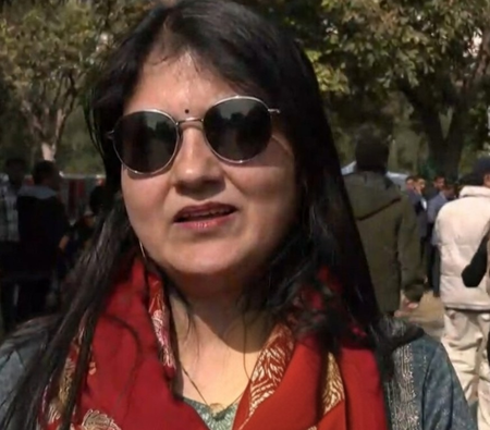 गणतंत्र दिवस पर कर्तव्य पथ बना भारत की सैन्य शक्ति, दर्शक बोले-सांस्कृतिक विविधता वाला देश