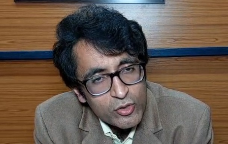 राहुल गांधी तीसरी पंक्ति में बैठने से नहीं, एक्सपोज होने से परेशान: प्रदीप भंडारी