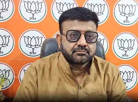 राष्ट्रपति भवन कार्यक्रम में राहुल गांधी के पटका न पहनने पर भड़के प्रतुल शाह देव, कहा-ये देश का अपमान