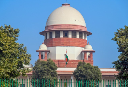 महाकालेश्वर मंदिर के गर्भगृह में वीआईपी प्रवेश पर सुप्रीम कोर्ट ने सुनवाई से किया इनकार, कहा-महाकाल के सामने सब बराबर