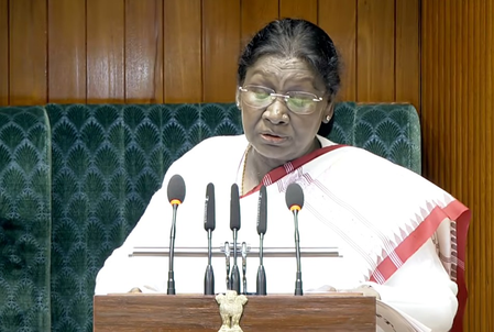 10 साल में 25 करोड़ लोग गरीबी से बाहर आए, आयकर में हुआ ऐतिहासिक सुधार : राष्ट्रपति 10 साल में 25 करोड़ लोग गरीबी से बाहर आए, आयकर में हुआ ऐतिहासिक सुधार : राष्ट्रपति