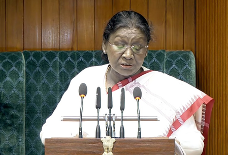 ऑपरेशन सिंदूर में विश्व ने भारतीय सेना पराक्रम देखा, मिशन सुदर्शन चक्र पर हो रहा है काम : राष्ट्रपति