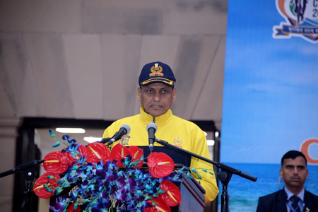 नई दिल्ली से सीआईएसएफ वंदे मातरम् तटीय साइक्लोथॉन-2026 का वर्चुअल शुभारंभ