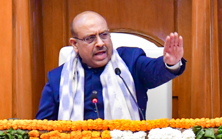 स्पीकर विजेंद्र गुप्ता ने एलजी को लिखा पत्र, महिला शिक्षकों संग भेदभाव का मुद्दा उठाया