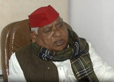 आर्थिक सर्वेक्षण की रिपोर्ट में किसानो को लेकर कुछ नहीं : सपा सांसद अवधेश प्रसाद