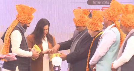 जलेबी की मिठास के साथ फरीदाबाद में सूरजकुंड मेले का उद्घाटन, उपराष्ट्रपति सीपी राधाकृष्णन शामिल हुए