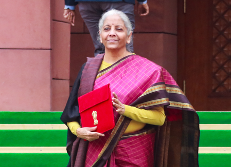 बदलती परंपराएं और टूटते रिकॉर्ड, 'विकसित भारत' के संकल्प के साथ नया इतिहास लिख रही भाजपा सरकार