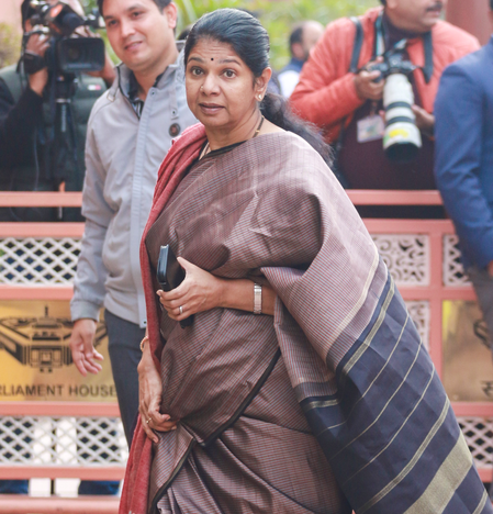 द्रमुक और माकपा नेताओं ने बजट को बताया निराशाजनक, केरल-तमिलनाडु की अनदेखी का आरोप