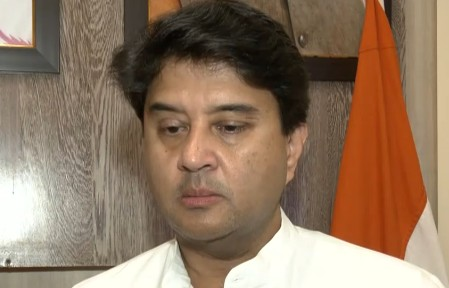 आम बजट पर बोले केंद्रीय मंत्री ज्योतिरादित्य सिंधिया-पीएम मोदी के नेतृत्व में विकसित भारत के संकल्प को पूरा करेंगे