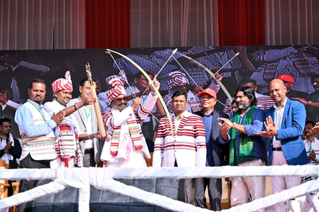 असम: सीएम हेमंत सोरेन ने तिनसुकिया में रैली कर आदिवासियों की पहचान और अधिकार का उठाया मुद्दा