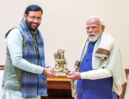 हरियाणा के सीएम सैनी की पीएम मोदी से मुलाकात, विकास कार्यों समेत कई मुद्दों पर हुई चर्चा