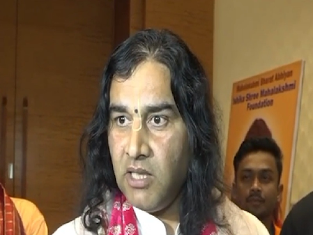 भारत के खिलाफ हारने की बेइज्जती से बचने के लिए पाकिस्तान ने मैच नहीं खेलने का फैसला किया : देवकीनंदन ठाकुर