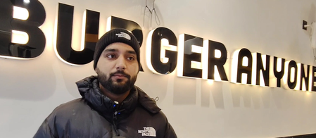 मुख्यमंत्री युवा स्वरोजगार योजना से आत्मनिर्भर बना किश्तवाड़ का युवा उद्यमी