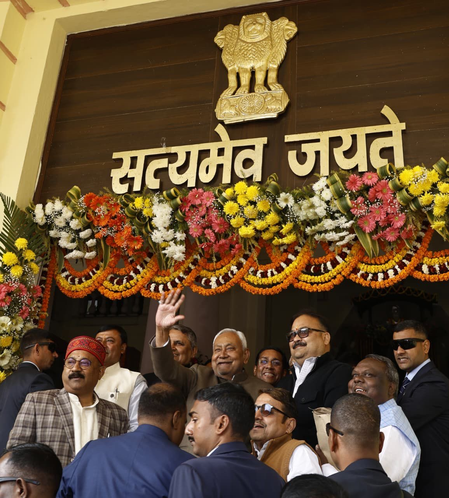 बिहार बजट में NDA का दावा: युवा, किसान और महिलाओं को मिले 'उपहार', विकास को मिलेगी नई उड़ान