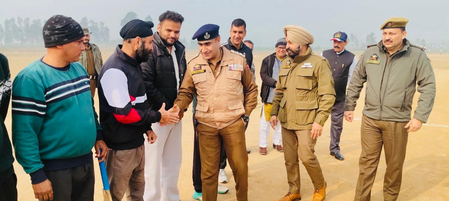 नशे से दूर, खेल से पास! जम्मू पुलिस ने युवाओं के लिए T-10 कॉस्को क्रिकेट टूर्नामेंट का भव्य आगाज किया