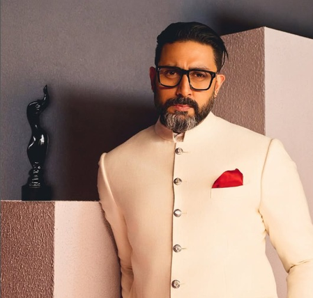 अभिनेता बनने से पहले बिजनेस प्रोफेशनल बनने का सपना: अभिषेक बच्चन की अनकही कहानी