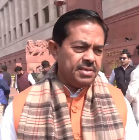 सदन का हर सत्र महत्वपूर्ण है; विपक्ष करे सदन में चर्चा: बी.एल. वर्मा