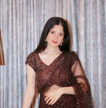 खामोशी से पैदा हुई एक आवाज, जो आज लिखती है खुद अपनी धुन