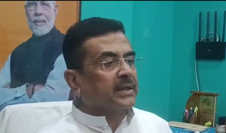 घुसपैठियों को बचाने और एसआईआर को रोकने की राजनीति कर रही हैं ममता बनर्जी : सुवेंदु अधिकारी