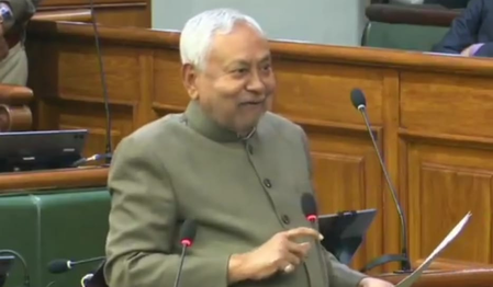 बिहार विधानसभा में नीतीश और तेजस्वी के बीच नोकझोंक, मुख्यमंत्री बोले- 'चुपचाप बैठकर सुनो'