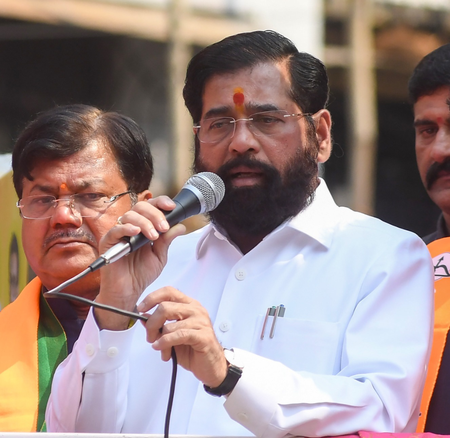 अजित पवार के निधन के बाद शोक में डूबा महाराष्ट्र, एकनाथ शिंदे ने जन्मदिन मनाने से किया इनकार