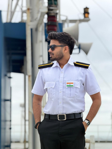 भुवनेश्वर: लापता मर्चेंट नेवी ऑफिसर की मां बोलीं- एक दिन पहले हुए बात में वह खुश लग रहा था, तनावग्रस्‍त नहीं था