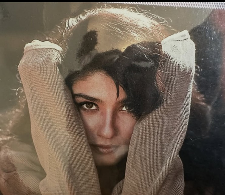 रवीना टंडन की बेटी राशा ने खोला पुराना यादों का पिटारा, 90s की अनदेखी तस्वीरें देख थमे फैंस के दिल