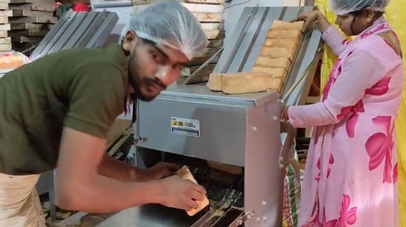 कोरोना में छूटी नौकरी, हौसले ने बदली तकदीर: पीएमएफएमई योजना से दिव्यांश खत्री बने सफल उद्यमी