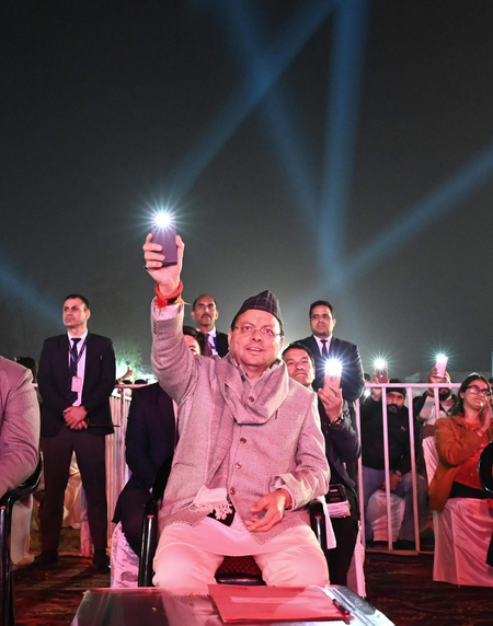 खटीमा विंटर कार्निवाल में सीएम धामी ने युवाओं का बढ़ाया उत्साह, कहा- युवा शक्ति राष्ट्र की सबसे बड़ी ताकत