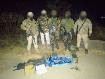 मणिपुर में सुरक्षा बलों की बड़ी कार्रवाई, संयुक्त अभियानों में 7 उग्रवादी गिरफ्तार