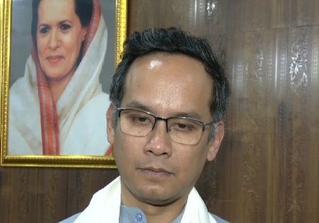 CM के गंभीर आरोप पर गोगोई का पलटवार: '4 हजार एकड़ जमीन से ध्यान भटकाने की कोशिश, पाकिस्तान कनेक्शन झूठा'