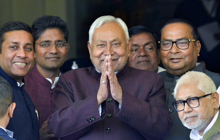 'पूरा बिहार आज 'उड़ता पंजाब' बन गया', शराबबंदी पर राजद ने नीतीश सरकार को घेरा