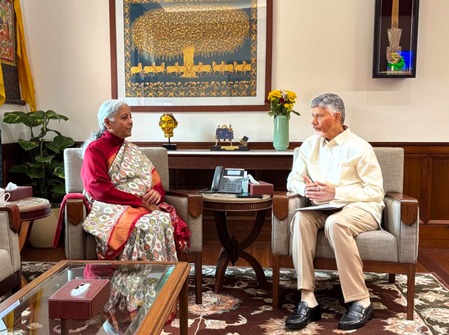 आंध्र प्रदेश के विकास और प्रोजेक्ट्स पर CM नायडू दिल्ली में सक्रिय, गृहमंत्री-वित्तमंत्री से मांगी केंद्र से फंडिंग-मंजूरी