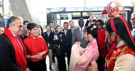 यूनेस्को के महानिदेशक ने चीनी भाषा में चीनी नव वर्ष की शुभकामनाएं दीं