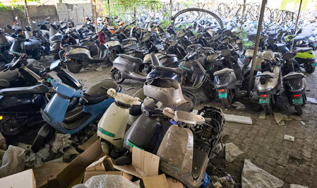 ओला इलेक्ट्रिक ने जारी किए नतीजे, वित्त वर्ष 26 की तीसरी तिमाही में परिचालन से आय सालाना आधार पर 55 प्रतिशत घटी ओला इलेक्ट्रिक ने जारी किए नतीजे, वित्त वर्ष 26 की तीसरी तिमाही में परिचालन से आय सालाना आधार पर 55 प्रतिशत घटी