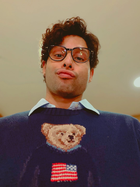 Siddhant Chaturvedi opens up about the various kind of love one encounters during the lifetime Siddhant Chaturvedi opens up about the various kind of love one encounters during the lifetime