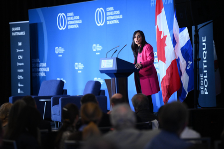 कनाडा ने 7 ईरानी लोगों पर लगाई पाबंदी