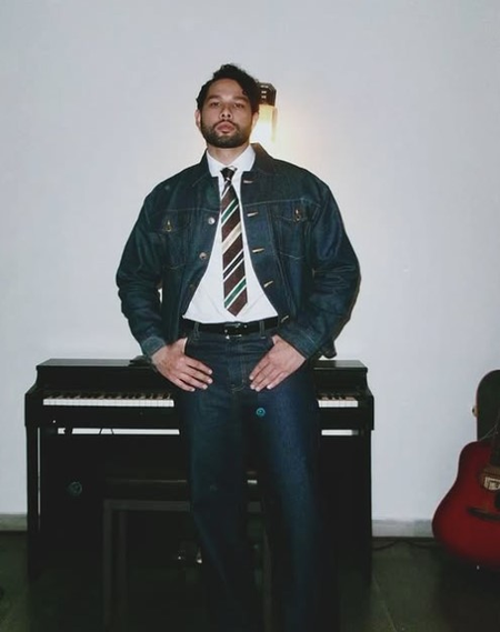 सिद्धांत चतुर्वेदी ने खोला दिल: दर्द दबाने के बजाय कला बनाता हूं, यह मेरी आर्ट का रॉ मटीरियल है