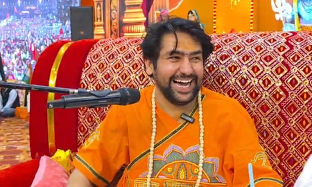 बागेश्वर धाम के आचार्य धीरेंद्र शास्त्री बोले, ‘बाप तो बाप होता है, सेना के बाद खिलाड़ियों ने भी दी मात'