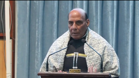 विशाखापत्तनम में 'मिलान 2026' का रक्षा मंत्री राजनाथ सिंह करेंगे उद्घाटन, 70 देशों की नौसेनाएं लेंगी भाग