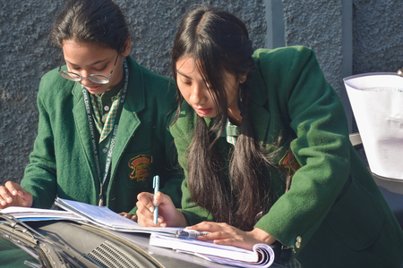 सीबीएसई बोर्ड, सांइस की मुख्य परीक्षाएं शुरू, आज फिजिक्स का इम्तिहान