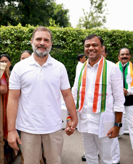 कांग्रेस ने सरकार पर लगाया छत्तीसगढ़ को बर्बाद करने का आरोप, कसा तंज-24 घंटे शराब की दुकानें खोल दो