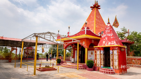 माता के शक्तिपीठों में शामिल प्राचीन विमलकोट मंदिर भव्य मेले और प्राकृतिक सुंदरता के लिए प्रसिद्ध