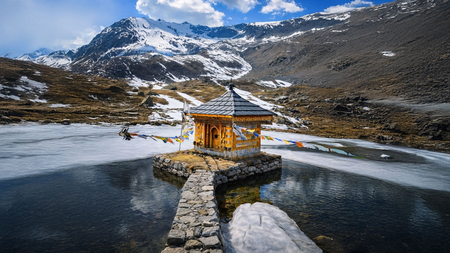 युल्ला कांडा: दुनिया का सबसे ऊंचा श्रीकृष्ण मंदिर, एक टोपी तय करता है भाग्य