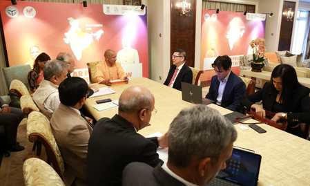 सिंगापुर में सीएम योगी ने जीआईसी के साथ की दीर्घकालिक निवेश पर विस्तृत चर्चा