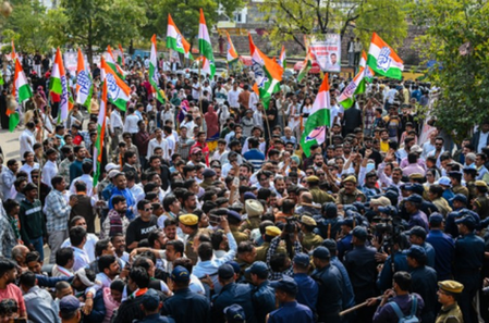 राजस्थान विधानसभा में हंगामा, बीकानेर में नाबालिग के रेप-मर्डर के मुद्दे पर कांग्रेस विधायकों का वॉकआउट